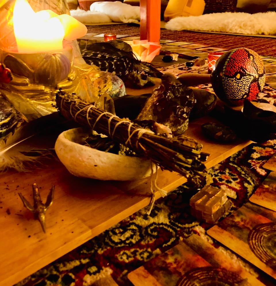 Schamanischer Abend, Simone